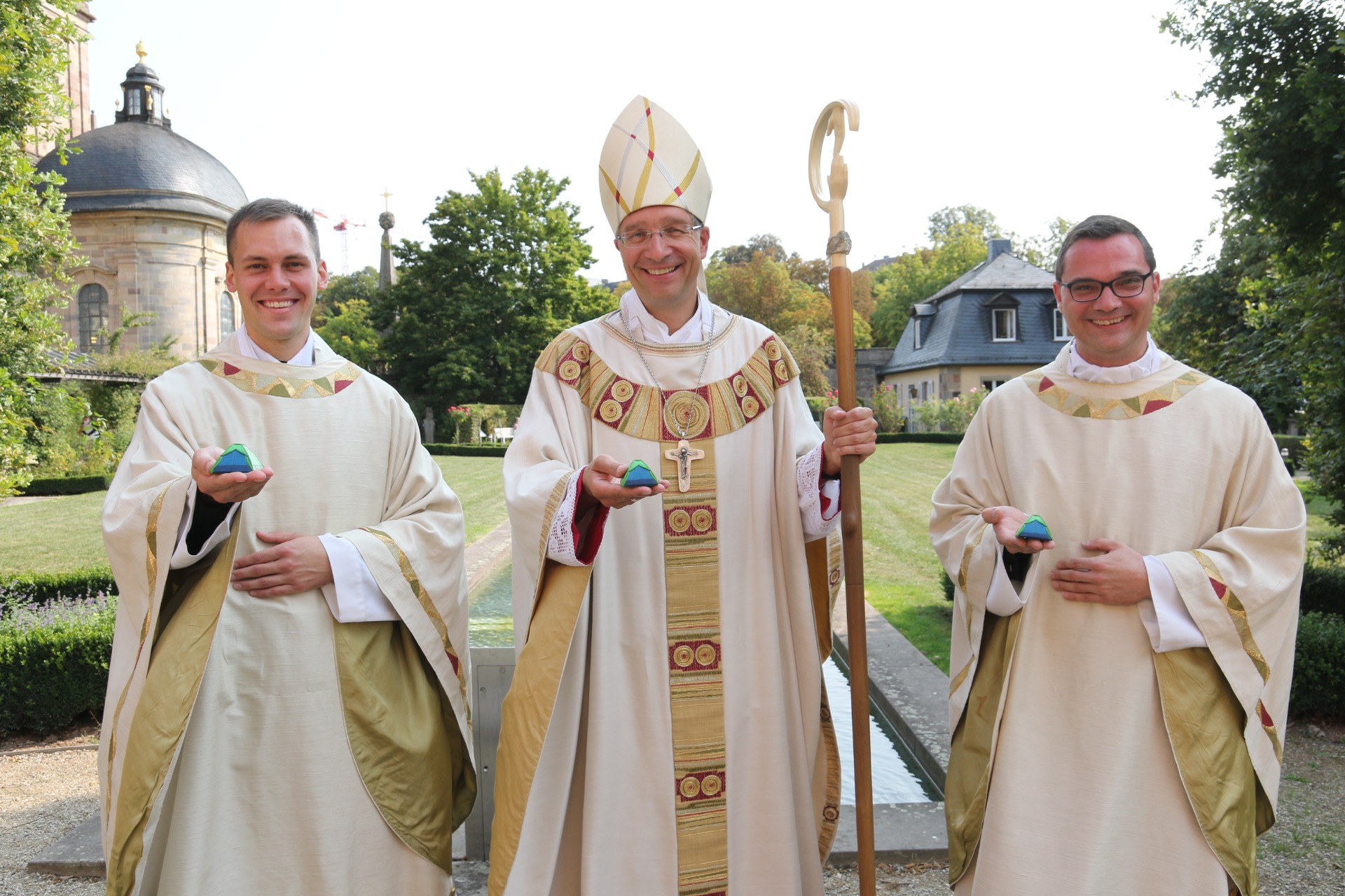 Bistum Fulda Priesterweihe im Fuldaer Dom